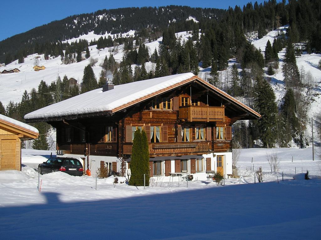 Apartamento Casa Antica Gstaad Exterior foto