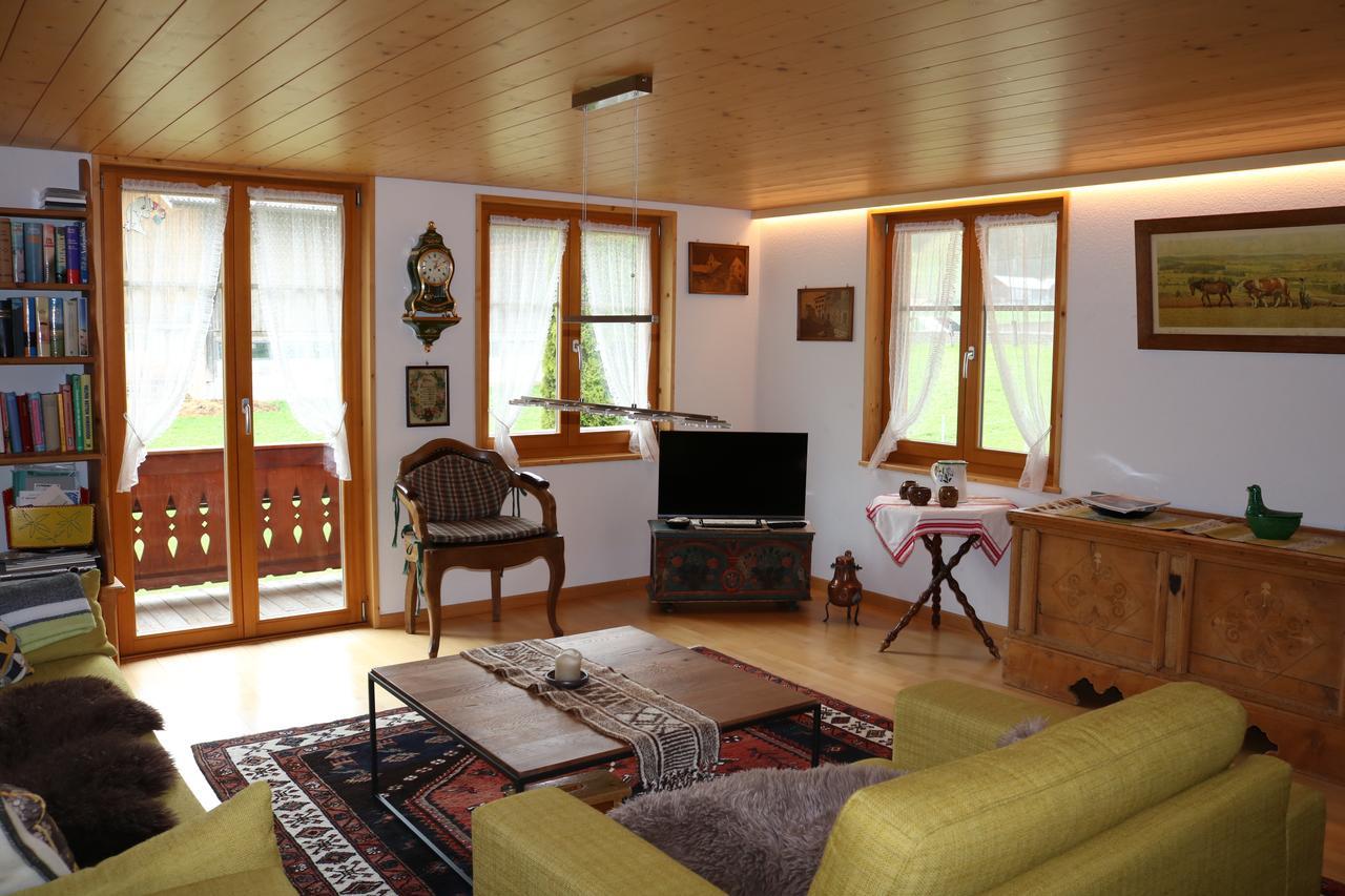 Apartamento Casa Antica Gstaad Exterior foto